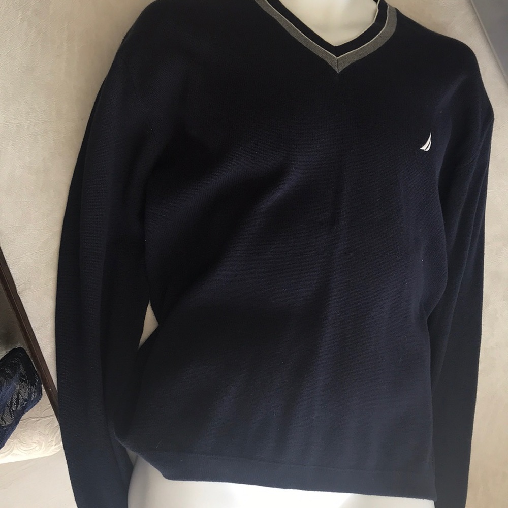 Men sweater, no stain, no tag